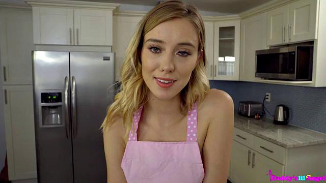 Seducing Daddy - E2