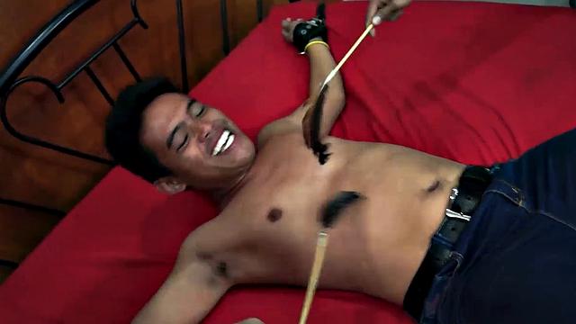 Str8 Boy Tickle Handjob