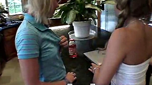 Teen Topanga Visits her Lesbian Little Summer