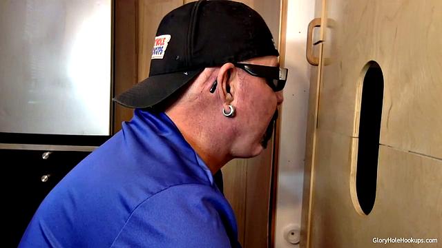 Hot Construction Guy Gets a Gloryhole Blowjob