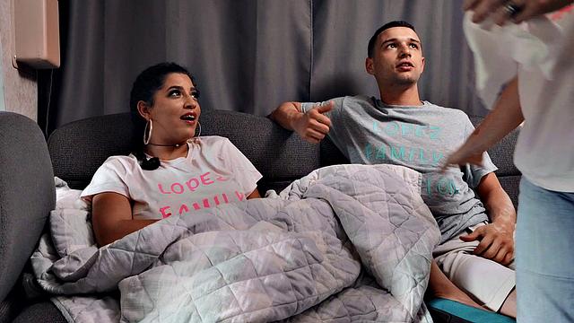 Latina with pigtails titfucks and sucks in family road trip