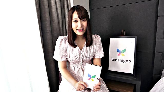 Yotuba Kawai was an Idol in Japan and now wants to be a JAV