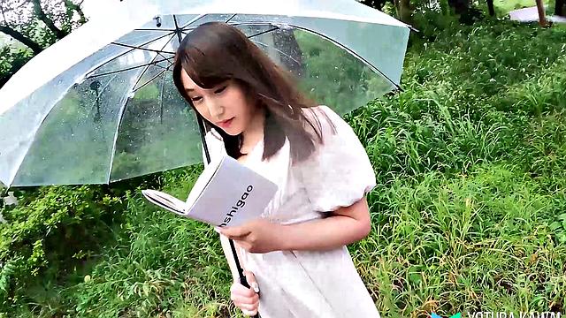 Yotuba Kawai was an Idol in Japan and now wants to be a JAV