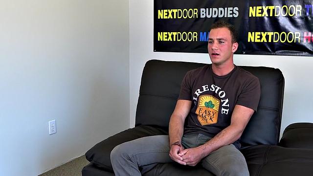 Muscled newbie enjoys solo jerking off at audition