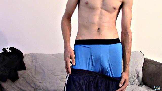 Apollo Delion Jerks Off with Ball Bouncing