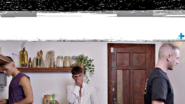 Friend's Visit THE MEN OF THE FAMILY Vol. 1