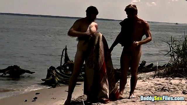 Beach Booty Banging - Christopher Daniels & Colby Keller