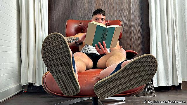 Matthew J Shows Off His Bare Feet - Matthew J