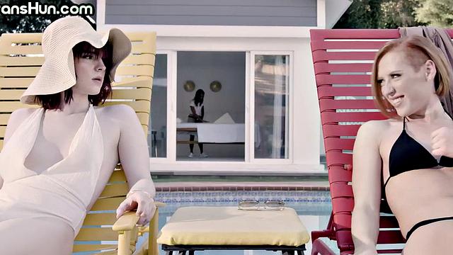 Stunning TS ramming babe in 3some after blowjob