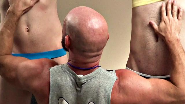 Gaydaddy bottom barebacked in 3some by twinks after BJ