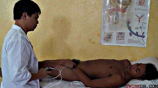 Hairy asian patient got cocksucked