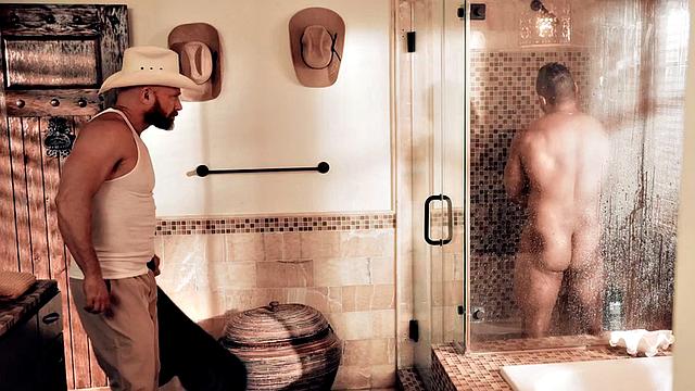 Taboo gaydaddy sucked in stepfamily orgy by jock