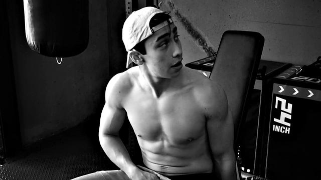 Hunk Spitroasted By Gym Bros - NextDoorBuddies