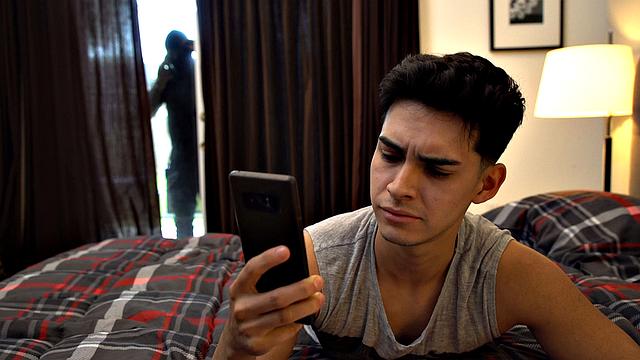 Аарон Перес решил, что сможет посмеяться над сталкером - зря старался