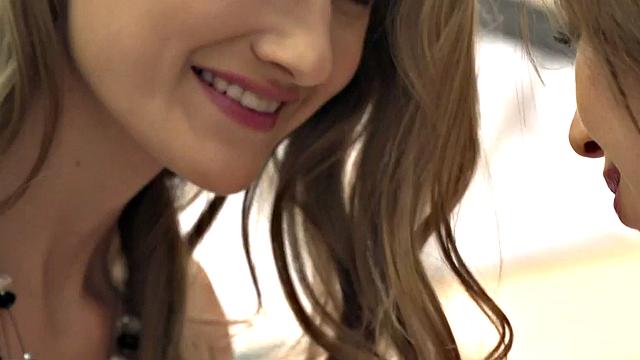 Petite lesbo babe in stockings pussylicked in threesome