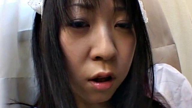 Asian teen solo slut plays with her clit
