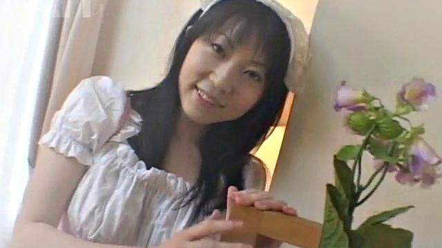 Asian teen solo slut plays with her clit