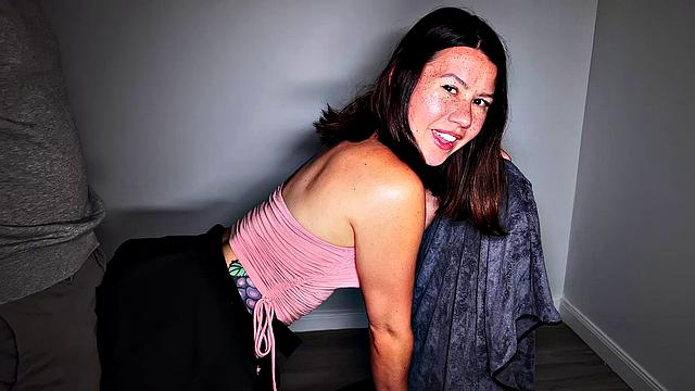 Incredible AssJob by Brat