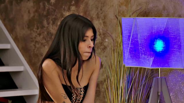 OLD4K. Old Worlds Pleasures