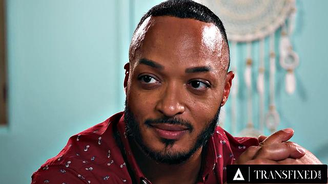 TRANSFIXED - Izzy Wilde Joins Couple For Their First 3-Way