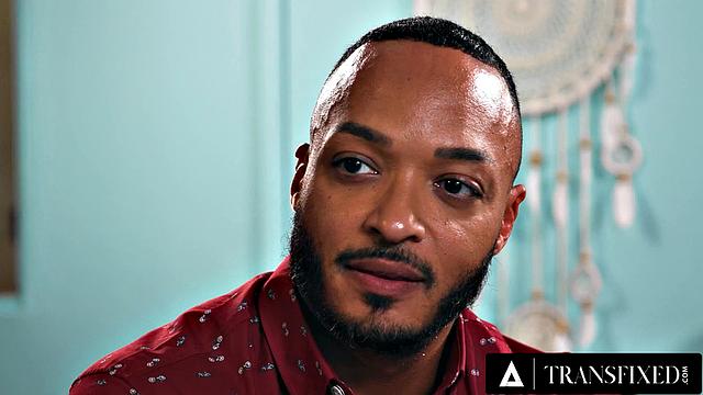 TRANSFIXED - Izzy Wilde Joins Couple For Their First 3-Way