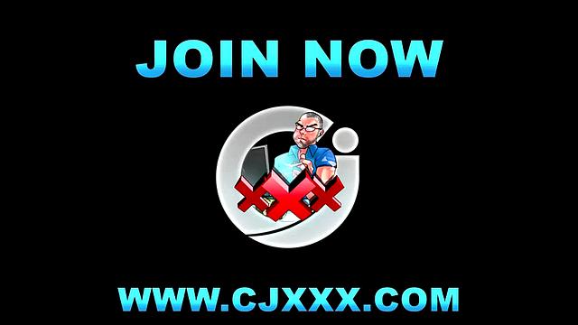 Robbie and Webcam Suck Off