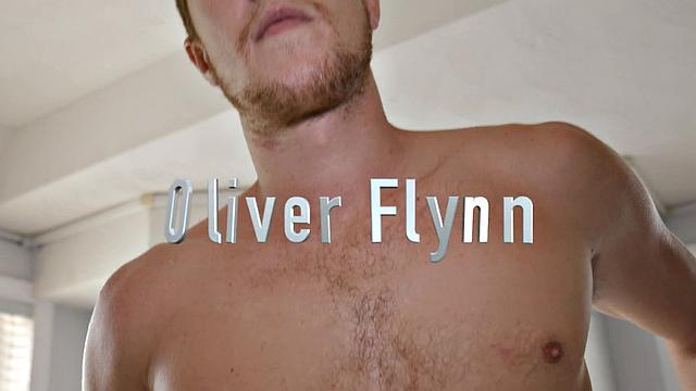 рыжий жеребец жадно вылизывает и жестко трахает сочную малышку