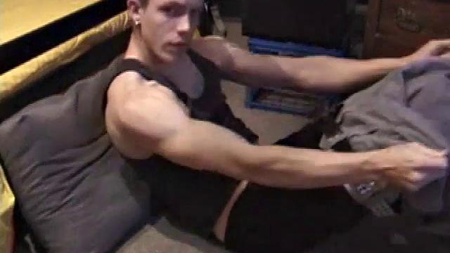 Shane Rubs One Out