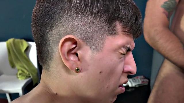 Mature trainer assdrilling hunks