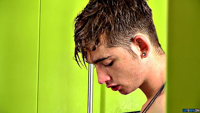 City Twink Loves A Thick Dick - Jacob Daniels &amp; Zacary Starr