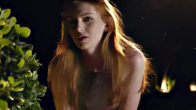 Hot office lesbians pussylicking