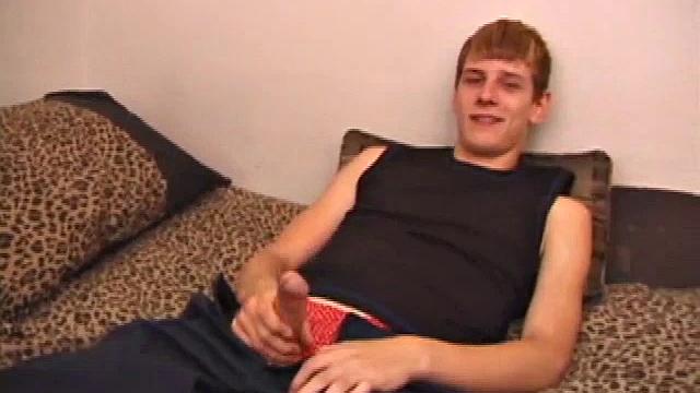 not only does Skylerr look good on camera, this rising star isn't shy at all. a few quick tugs at his and this boy is pointing skyward and servicing his tight crack with his fingers.