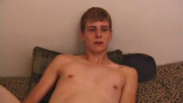 not only does Skylerr look good on camera, this rising star isn't shy at all. a few quick tugs at his and this boy is pointing skyward and servicing his tight crack with his fingers.