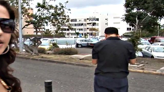 Real perv picks up slut for outdoor POV fuck