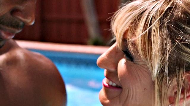 A big black cock for Brandi's ass