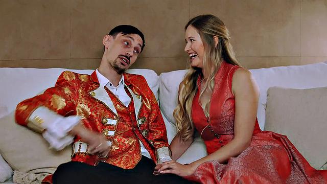 Blonde sweetie with large breasts and shaved twat idolizes cock in hot XXX porn!