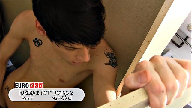 Brad &amp;amp;amp; Skye Fuck Raw In The Men's Room - Brad Taylor &amp;amp;amp; Skye Romeo