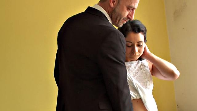 вибратор довёл валентину бианко до струи за пять секунд