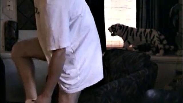 Str8 Buzz Gets a Stroke