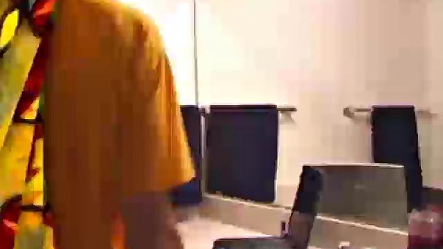 Tristian Bathroom Jacking