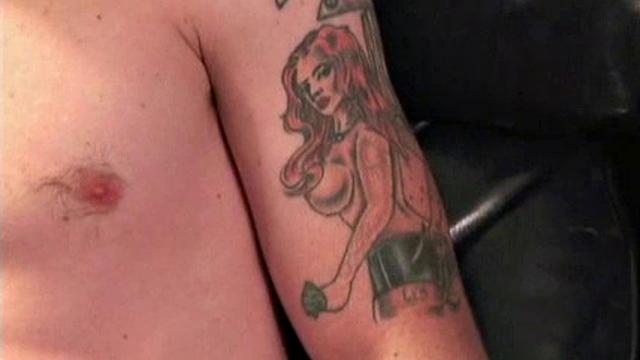 Here's another sexy country boy, this time from northwest Georgia, who kept me salivating throughout the entire session. Max is a 30 year old, 5' 10", 150 pound fitter who works all over the country.