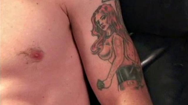 Here's another sexy country boy, this time from northwest Georgia, who kept me salivating throughout the entire session. Max is a 30 year old, 5' 10", 150 pound fitter who works all over the country.