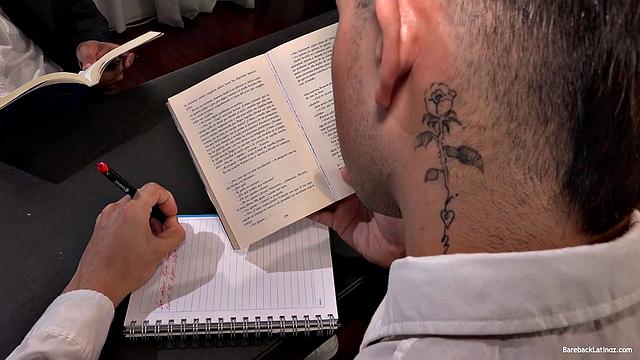 гаэль жёстко получает от большого члена джулиана