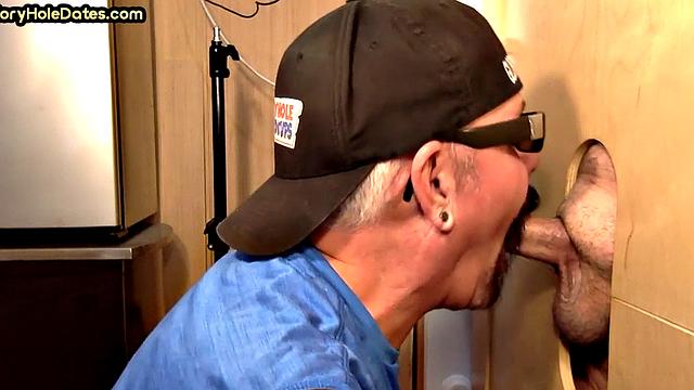 Cum in mouth gaydaddy sucks gloryhole cock at home