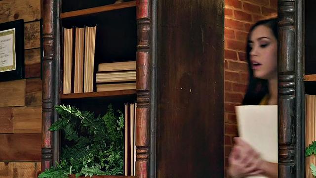 Stunning secretary fucked by boss after deepthroat