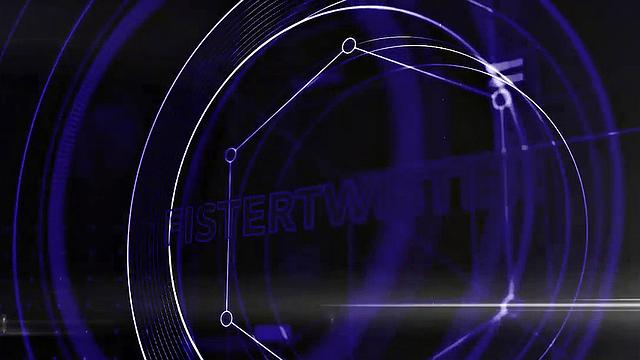 Brunette masturbates while getting fisted - Fist Fuck