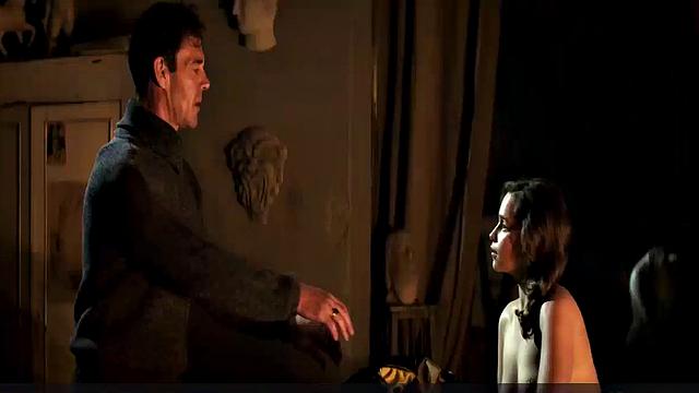 Emilia Clarke scenes