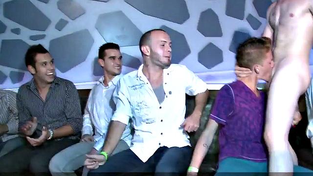 Party amateurs giving BJ to the stripper