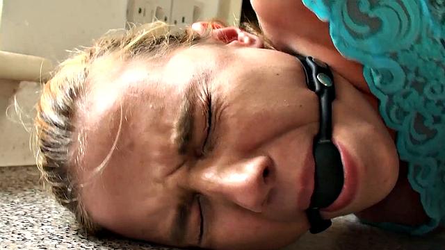 SubSlut Ivey Passion: Pleasure Is My Aphrodisiac