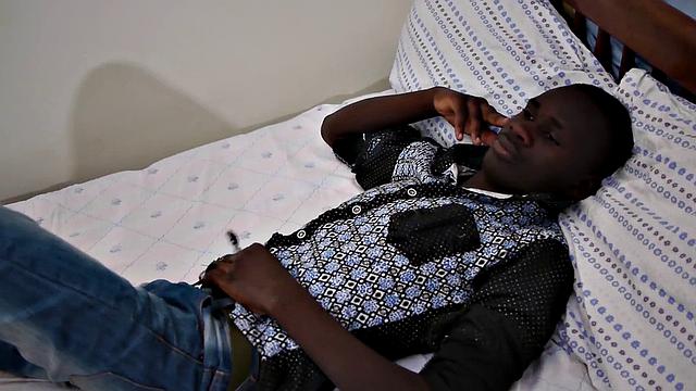 Real African amateur rubs BBC in solo masturbation